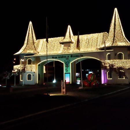 Suite Da Cris Em Gramado Exterior photo
